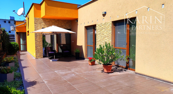 NA PRENÁJOM: 2izbový byt v rodinnom dome, s terasou a dvorom