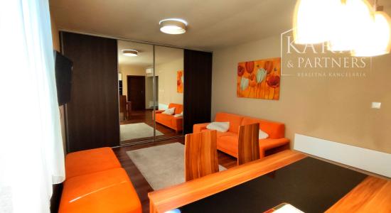 NA PRENÁJOM: 2izbový byt v rodinnom dome, s terasou a dvorom