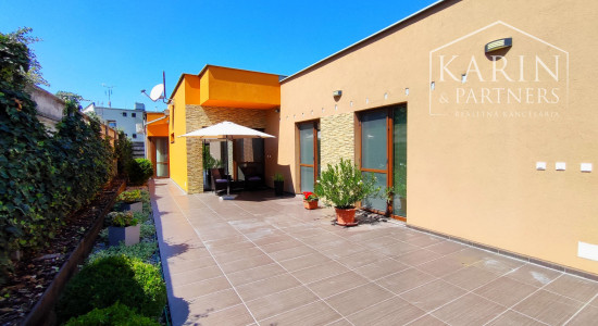 NA PRENÁJOM: 3izbový byt v rodinnom dome, s terasou a dvorom