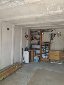 Garáž s elektrikou a jamou v centre Zvolena ulica Kuzmányho nábrežie predaj