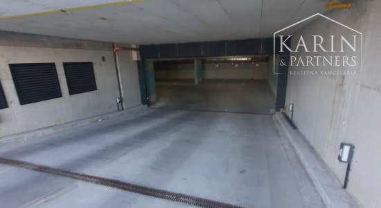 INVESTIČNÁ NEHNUTEĽNOSŤ NA PREDAJ: NOVOSTAVBA - DVE SÝPKY, BRATISLAVA, JAROVCE - 60 PARKOVACÍCH MIEST - CENA: V RK