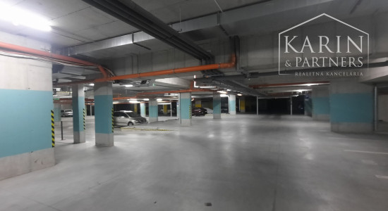 INVESTIČNÁ NEHNUTEĽNOSŤ NA PREDAJ: NOVOSTAVBA - DVE SÝPKY, BRATISLAVA, JAROVCE - 60 PARKOVACÍCH MIEST - CENA: V RK