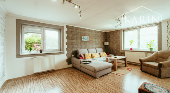 REZERVOVANÉ: 3i rodinný dom po rekonštrukcii s krytou terasou v meste Šaštín-Stráže