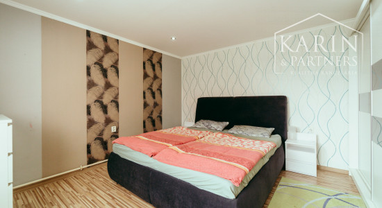 REZERVOVANÉ: 3i rodinný dom po rekonštrukcii s krytou terasou v meste Šaštín-Stráže