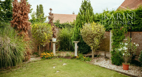 REZERVOVANÉ: 3i rodinný dom po rekonštrukcii s krytou terasou v meste Šaštín-Stráže