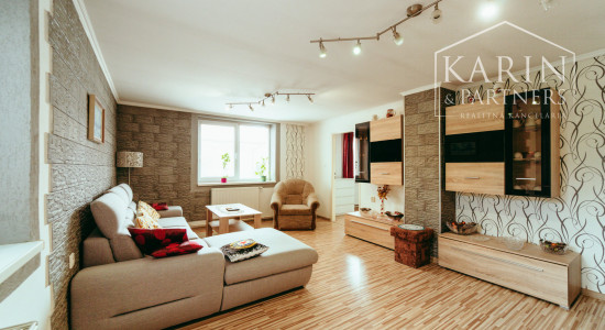 REZERVOVANÉ: 3i rodinný dom po rekonštrukcii s krytou terasou v meste Šaštín-Stráže