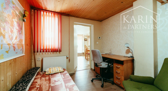 REZERVOVANÉ: 3i rodinný dom po rekonštrukcii s krytou terasou v meste Šaštín-Stráže