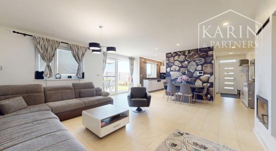 Na predaj: Štýlový 5-izbový rodinný dom s krásnou záhradou v obľúbenej lokalite Hrubá Borša