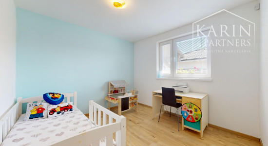 Na predaj: Štýlový 5-izbový rodinný dom s krásnou záhradou v obľúbenej lokalite Hrubá Borša