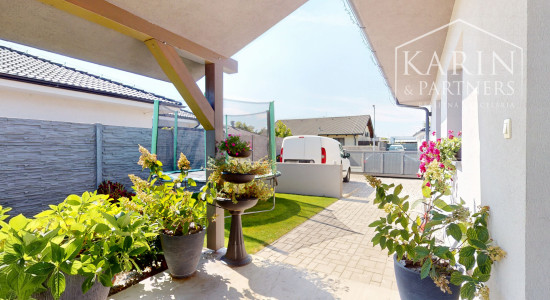 Na predaj: Štýlový 5-izbový rodinný dom s krásnou záhradou v obľúbenej lokalite Hrubá Borša