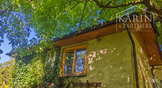 Chalupa pod lesom s ovocným sadom, 4144 m2, Nová Bošáca.