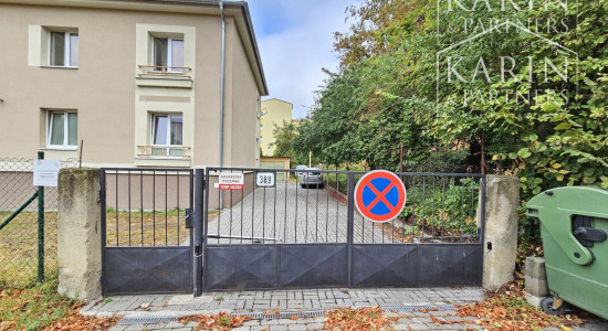 2i BYT NA PRENÁJOM, ZÁMOCKÁ, HOLÍČ