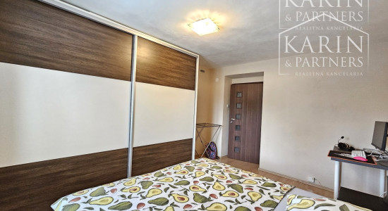 2i BYT NA PRENÁJOM, ZÁMOCKÁ, HOLÍČ