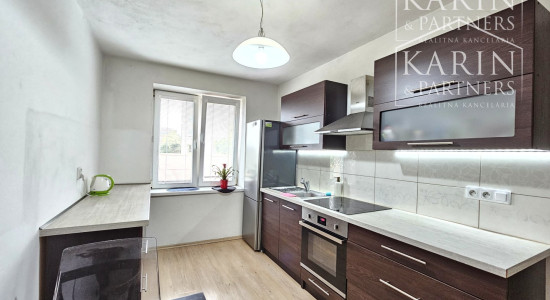 2i BYT NA PRENÁJOM, ZÁMOCKÁ, HOLÍČ