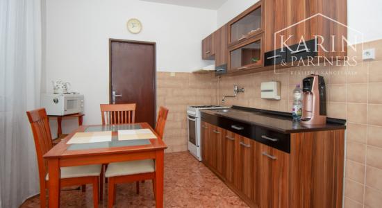 Na predaj 4 izbový rodinný dom v Lehniciach s garážou