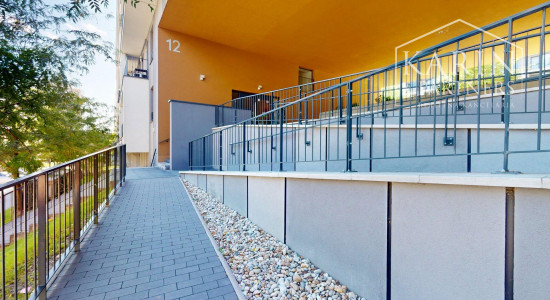 REZERVOVANÉ DIZAJNOVO ZARIADENÝ 2I BYT S BALKÓNOM | SLNEČNICE | ZÓNA MESTO