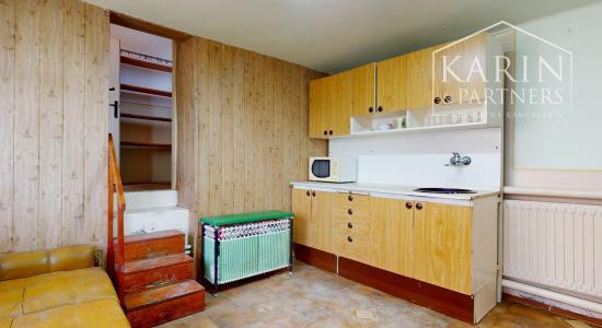 RODINNÝ DOM SO ZÁHRADOU V POKOJNEJ OBCI NA PODUNAJSKEJ NÍŽINE