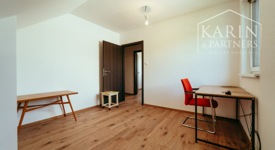 4izb. novostavba rodinného domu v tichej okrajovej časti Senice