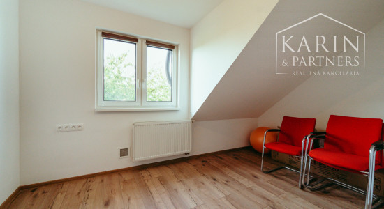 4izb. novostavba rodinného domu v tichej okrajovej časti Senice