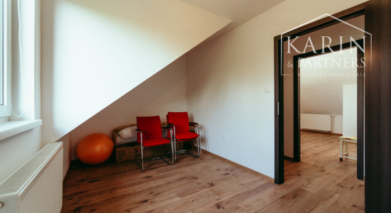 4izb. novostavba rodinného domu v tichej okrajovej časti Senice