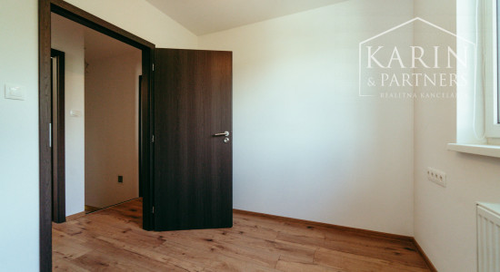 4izb. novostavba rodinného domu v tichej okrajovej časti Senice