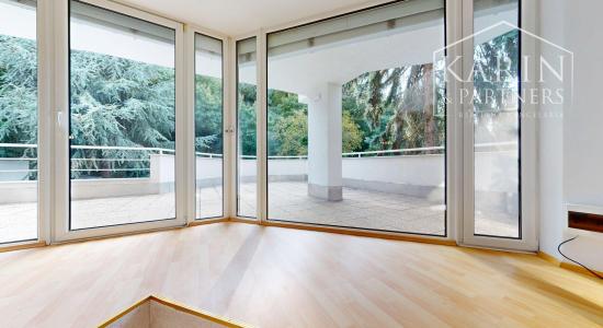 3 podlažná mestská vila na Hradnom kopci | 359m² | garáž | sauna| les