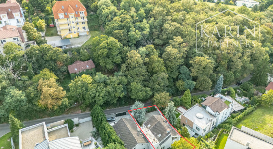 3 podlažná mestská vila na Hradnom kopci | 359m² | garáž | sauna| les