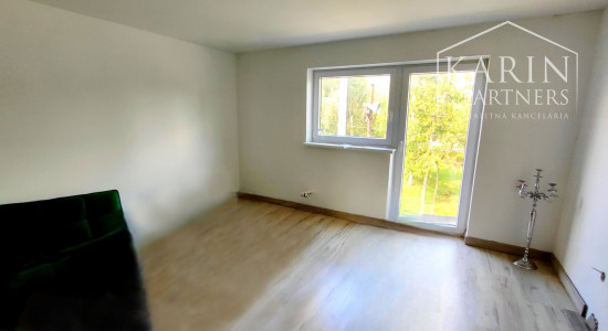 TIP: Exkluzívne len u nás: 5izbový rodinný dom v obci Nitriansky Hrádok, priamo na brehu rybníka Mederčina