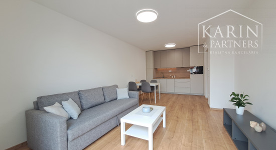 Prenájom nový zariadený 2-izbový byt s parkovaním v novostavbe, Rajka