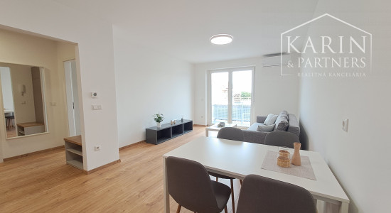 Prenájom nový zariadený 2-izbový byt s parkovaním v novostavbe, Rajka