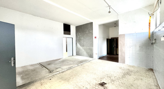 Jedinečná príležitosť: Predaj objektu na podnikanie, na sídlisku SNP, Skalica