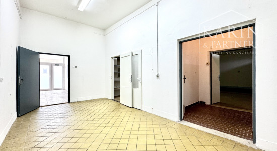 Jedinečná príležitosť: Predaj objektu na podnikanie, na sídlisku SNP, Skalica