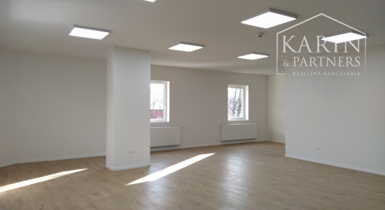 Prenájom klimat. viacúčelová miestnosť 92 m2 s kuchynkou/ sprchou, ul. Polianky, BA IV., Dúbravka