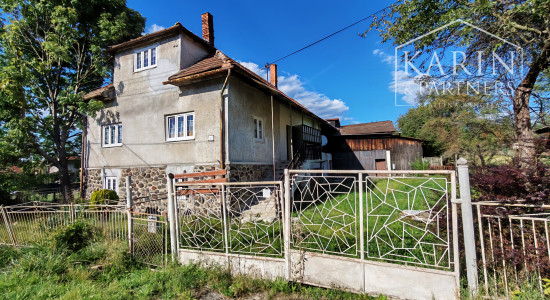 REZERVOVANÉ! Rodinný dom s priestranným pozemkom 1950 m2 v tichej lokalite na predaj