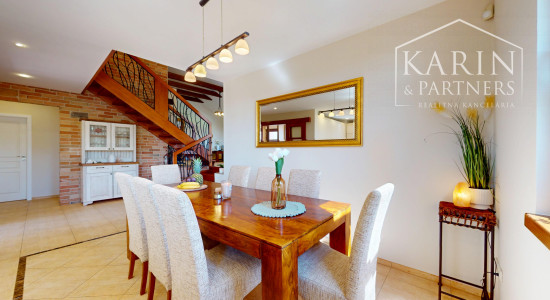 ELEGANTNÁ 5-IZBOVÁ VILA, IBA 10 KM OD TRNAVY- MALŽENICE PREDAJ