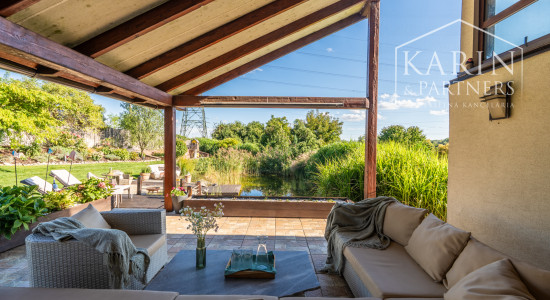 ELEGANTNÁ 5-IZBOVÁ VILA, IBA 10 KM OD TRNAVY- MALŽENICE PREDAJ