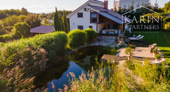 ELEGANTNÁ 5-IZBOVÁ VILA, IBA 10 KM OD TRNAVY- MALŽENICE PREDAJ