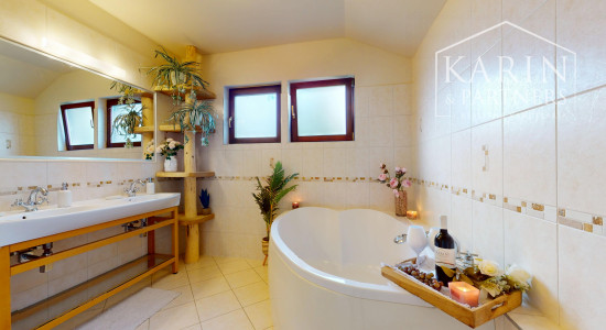 ELEGANTNÁ 5-IZBOVÁ VILA, IBA 10 KM OD TRNAVY- MALŽENICE PREDAJ