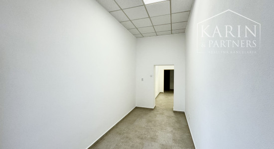 PRIESTOR NA PODNIKANIE V CENTRE / NA FREKVENTOVANEJ ULICI