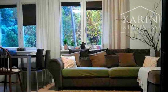 Kompletne zrekonštruovaný 3-izbový byt s komorou – pokojné bývanie pri Banskej Bystrici