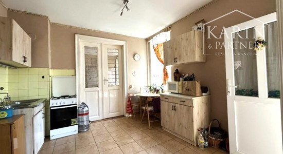 Predaj – Veľkometrážny 4 izbový byt – Rajka – Maďarsko