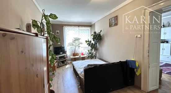 Predaj – Veľkometrážny 4 izbový byt – Rajka – Maďarsko