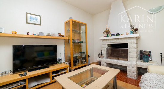 Predaj- Rodinný dom dvojgeneračný pozemok 1229m2 - Vajnory Bratislava