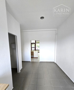 Prenájom – obchodné priestory  40m2 obchod, salón, služby, kancelária – Karlova Ves BA IV