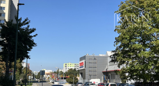 Neplatí sa provízia / Prenájom 4 Izb. Byt aj pre rodinu