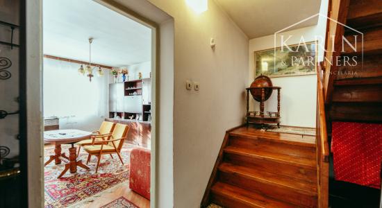 5i. rodinný dom v pôvodnom stave v obci Petrova Ves