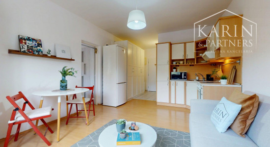 REZERVOVANÉ- 2-izbový byt v centre Rače | Plickova ulica | blízko viníc a lesa