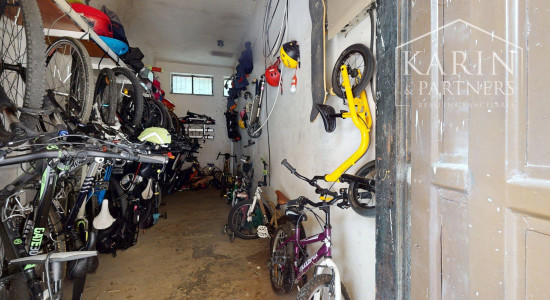 REZERVOVANÉ- 2-izbový byt v centre Rače | Plickova ulica | blízko viníc a lesa