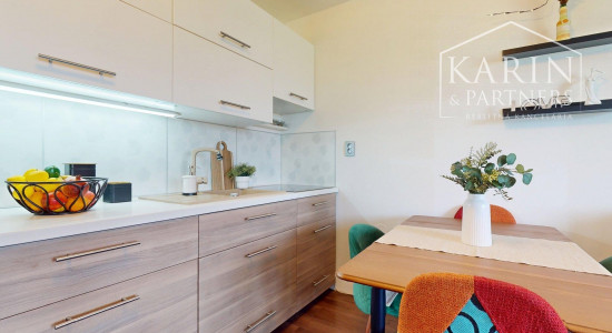 REZERVOVANÉ - Veľmi pekný 2 izbový byt v Novej Dedinke na predaj