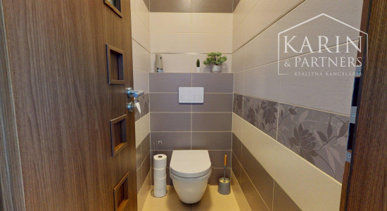 REZERVOVANÉ - Veľmi pekný 2 izbový byt v Novej Dedinke na predaj